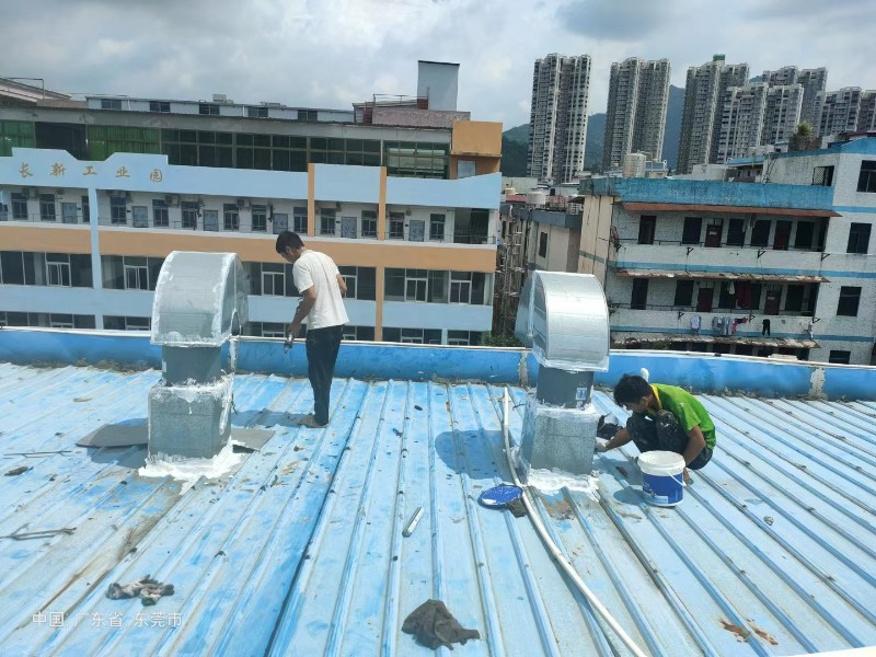 蓬莱钢结构屋面涂料维修方法